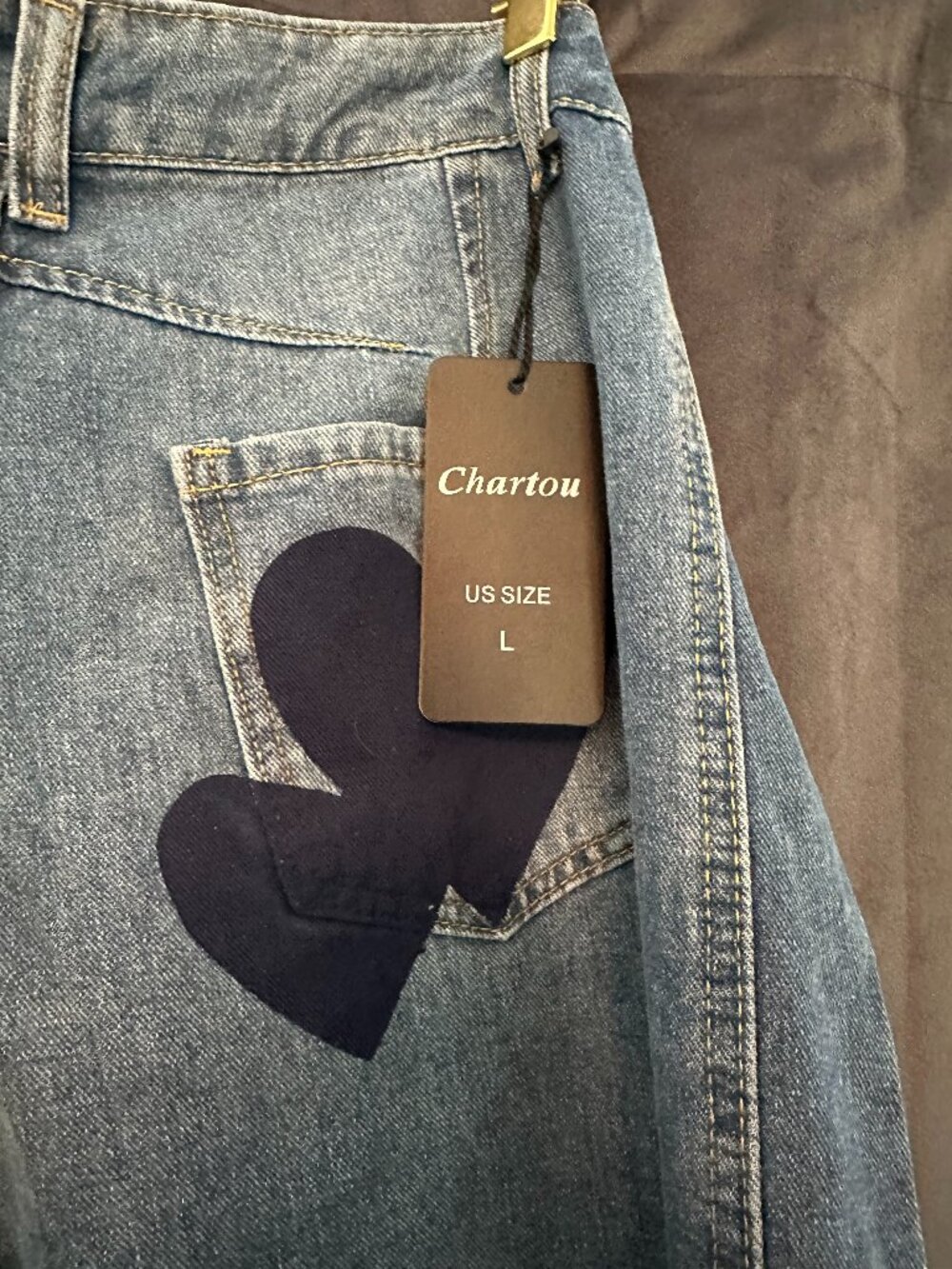Chartou Heart Patch Balloon Leg Jeans Size Large (NWT)